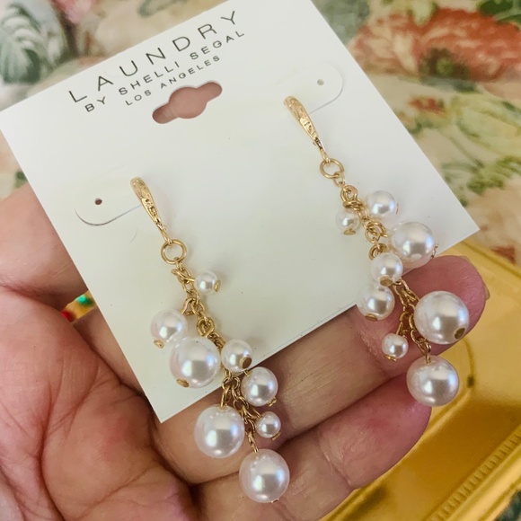 PEARL DANGLE DROP EARRINGS LAUNDRY BY SHERRI SEGAL NWT⭐️QUALITY GOLD PIERCED - Picture 5 of 6